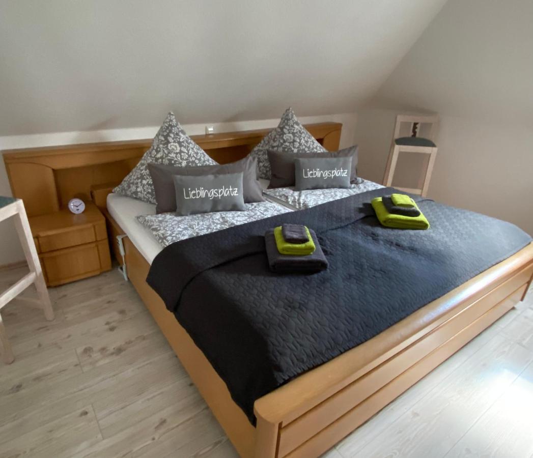 Ferienwohnung-Treeneblick Schwabstedt Exteriör bild