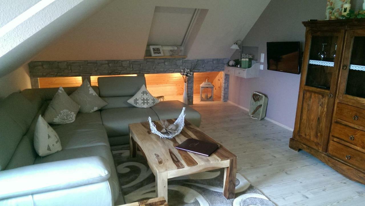 Ferienwohnung-Treeneblick Schwabstedt Exteriör bild